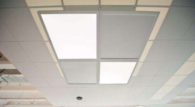 Световые панели на потолок: особенности и преимущества