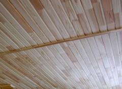 Как собирают потолки из дерева?